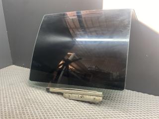 стекло двери задней левой Toyota Yaris XP9 KSP90 (2005 - 2009), 1.0 л., 1KR-FE, бензин, МКПП, хетчбэк 5 дв., передний привод, 681400D070