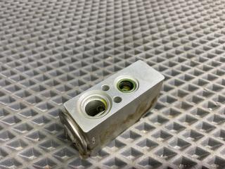 расширительный клапан кондиционера Renault Logan 2 поколение [рестайлинг] L8 2020, 1.6 л., K7M 812, бензин, МКПП, седан, 922700505R