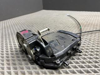 замок двери задней правой Toyota Yaris XP9 KSP90 (2005 - 2009), 1.0 л., 1KR-FE, бензин, МКПП, хетчбэк 5 дв., передний привод, 693300D060