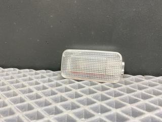 фонарь салона (плафон) Toyota Yaris XP9 KSP90 (2005 - 2009), 1.0 л., 1KR-FE, бензин, МКПП, хетчбэк 5 дв., передний привод, 8133005021