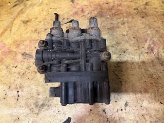 кран уровня подвески Mercedes-Benz