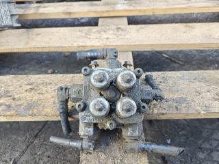 кран четырехконтурный защитный Sitrak C7H MAX 2023