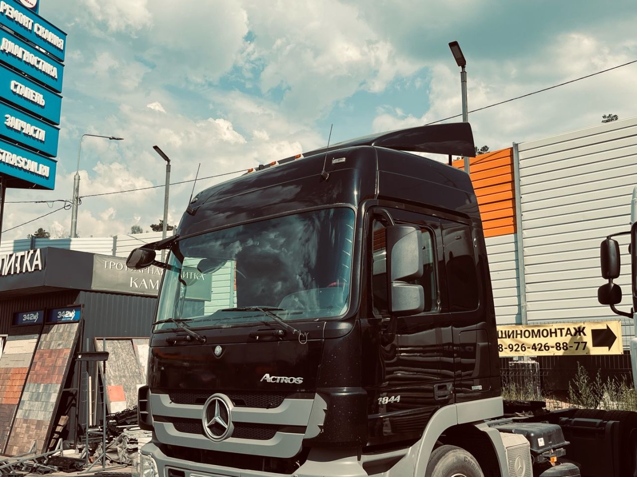 кабина Mercedes-Benz Actros 3 поколение (MP3) 2017, OM501, АКПП, черный, A9436000020 - фото №1