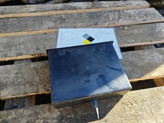 бардачок DAF XF 105 1 поколение 2012, MX340 U1, 1305001