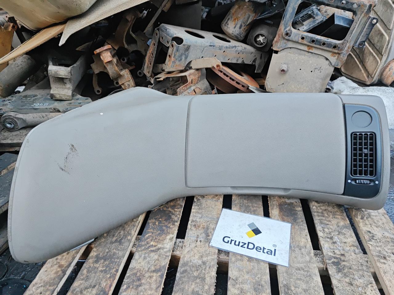 обшивка салона DAF XF 105 1 поколение 2012, MX340 U1 - фото №1