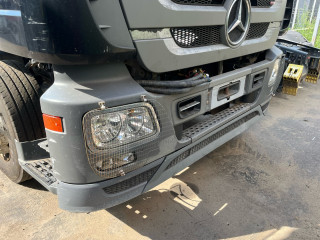 передняя часть (ноускат) Mercedes-Benz Actros 3 поколение (MP3) 2017, OM501, АКПП, черный