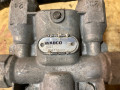 Кран защитный 4-х контурный MAN TGX 1 поколение 2011, 10.5 л., D 2066 LF 40, дизель, 81521516098 - фото №3