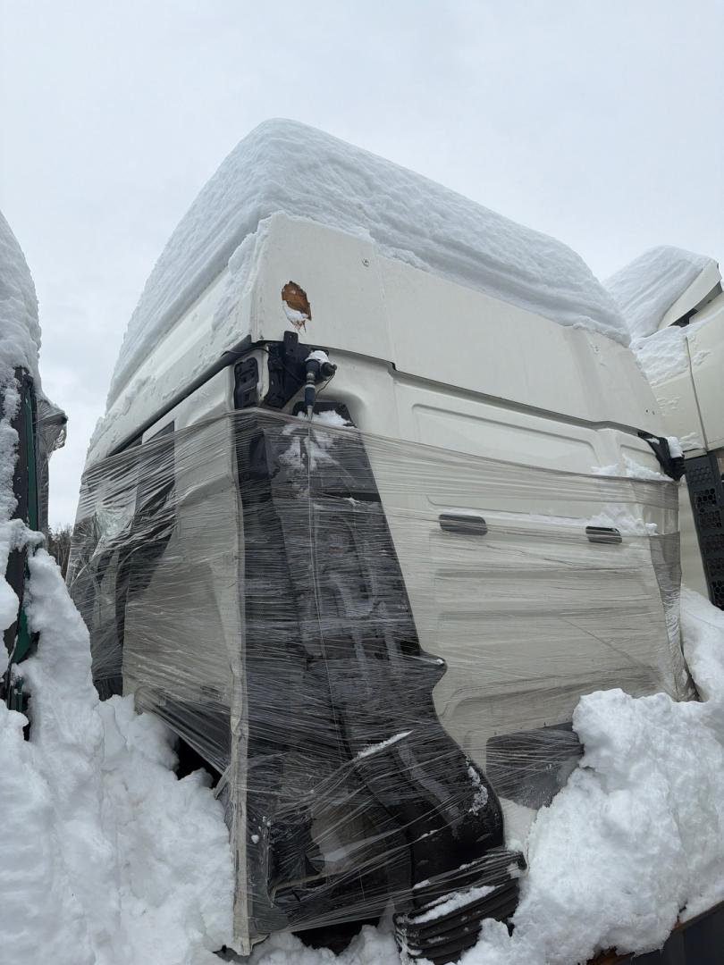 крыша MAN TGX 1 поколение 2022, 10.5 л., D 2066 LF 41, дизель, 81629005015, 81629005031 - фото №1