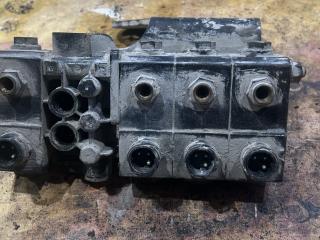 распределитель тормозных усилий MAN TGS 1 поколение 2012, 10.5 л., D 2066 LF 02, дизель, 81981836000