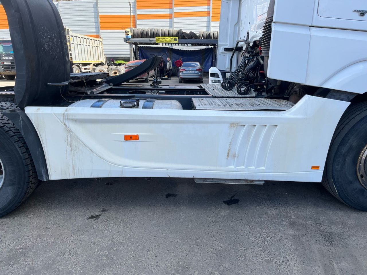 Отбойник Mercedes-Benz Actros 4 поколение (MP4) 2015, 10.7 л., OM 470.906, дизель - фото №1