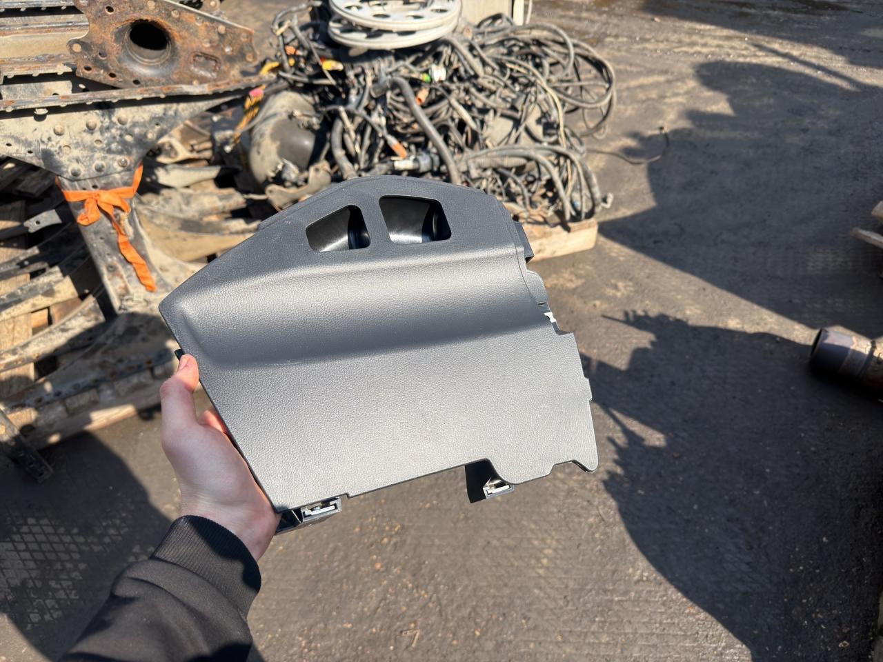 обшивка салона MAN TGX 1 поколение 2026, 81617016633 - фото №1