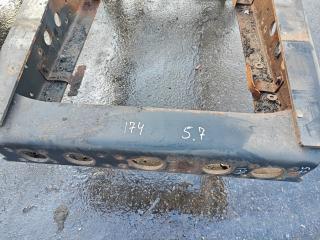 рама Mercedes-Benz