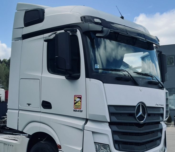 Каркас кабины Mercedes-Benz Actros 4 поколение (MP4) 2015, 10.7 л., OM 470.906, дизель - фото №1