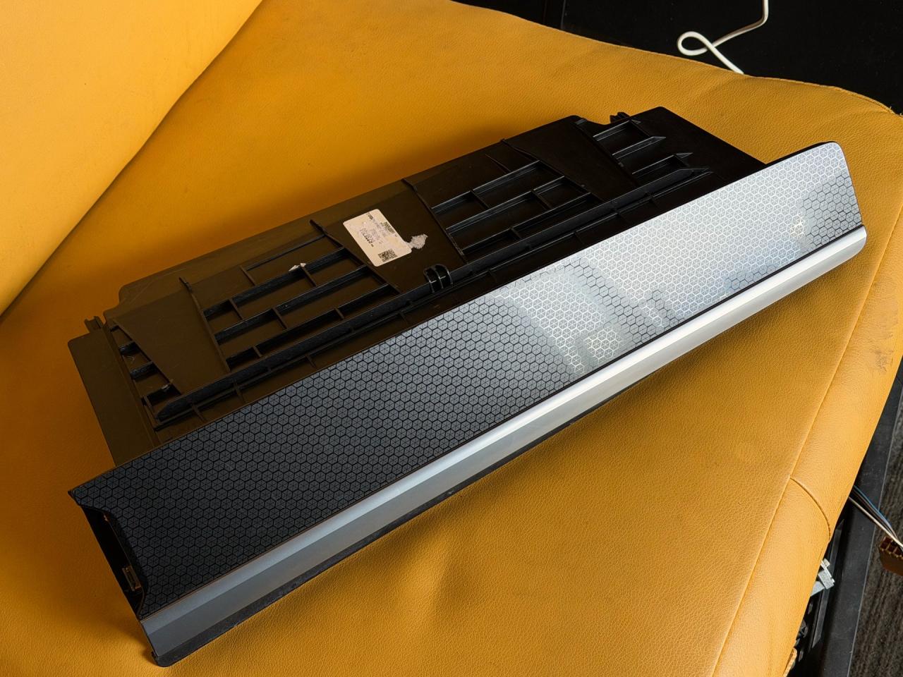 бардачок MAN TGX 1 поколение 2025, 81617016643 - фото №1