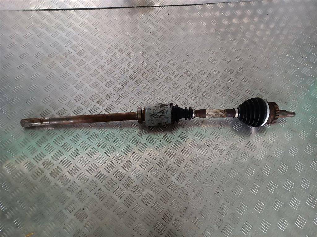 полуось передняя правая (приводной вал, ШРУС) Renault Espace 3 поколение 2000, 2.2 л., DCi, дизель, МКПП, 7700105447 - фото №1