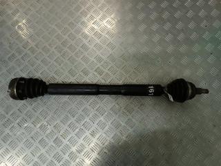 полуось передняя правая (приводной вал, ШРУС) Volkswagen Golf 4 поколение 2000, 1.6 л., i, бензин, МКПП, 1J0407272AB
