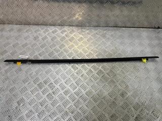 молдинг стекла Mazda 626 3 поколение [рестайлинг] 1995