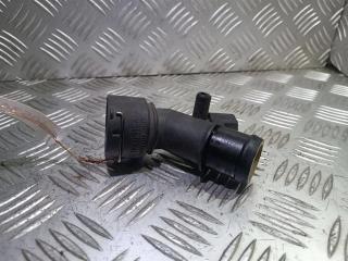 фланец (тройник) системы охлаждения Volkswagen Golf 4 поколение 2002, 1.6 л., i, бензин, 1J0121619A