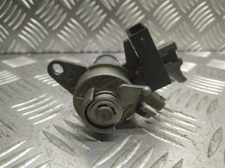 замок багажника Audi A4 B6 2002, универсал, 8E0827573A