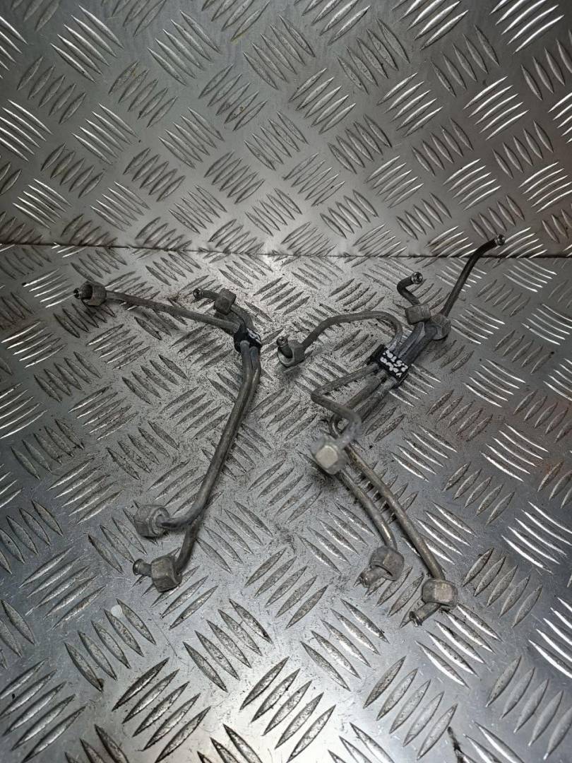 трубка ТНВД Volvo S80 1 поколение 1999, 2.5 л., TDi, дизель - фото №1