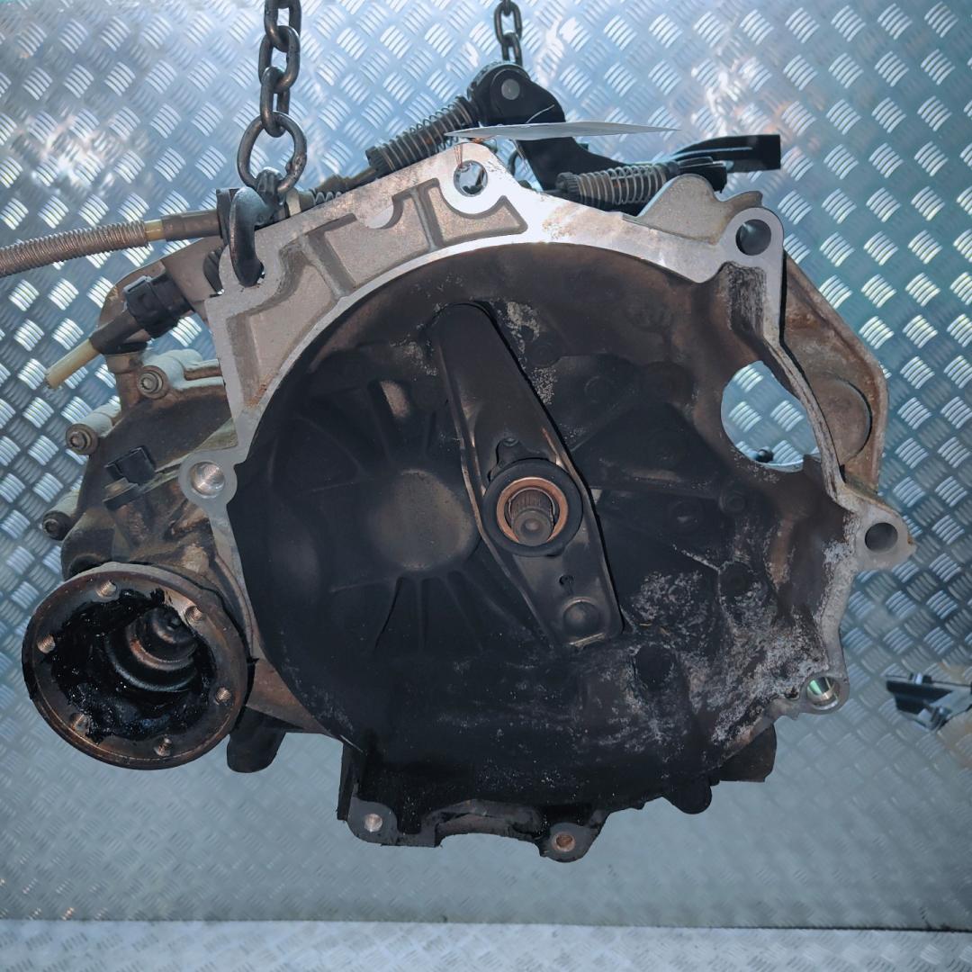 КПП механическая (МКПП) Volkswagen Polo 4 поколение 2002, 1.4 л., i, BKY, бензин, 5МКПП, передний привод, GRZ - фото №1