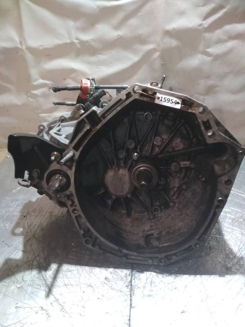 КПП механическая (МКПП) Renault Megane 2 поколение 2005, 1.5 л., DCi, дизель, TL4A001 - фото №1