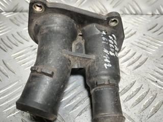 фланец (тройник) системы охлаждения Ford Focus 1 поколение 1999, 1.6 л., i, бензин, МКПП, 98MM9K478CA