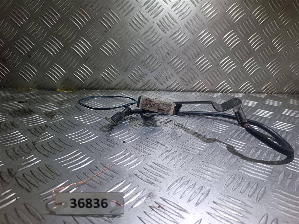 плюсовой провод аккумулятора Citroen C4 Picasso 1 поколение 2006, 2.0 л., HDi, дизель, 9658205480 - фото №1