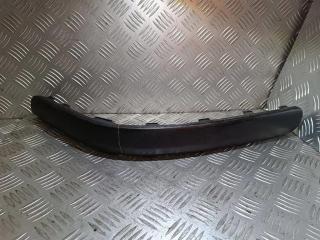 молдинг переднего бампера Volkswagen Golf 4 поколение 2001, 1J6807792