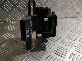 петля двери Audi A8 D2/4D 1998, седан, 4D0833412A