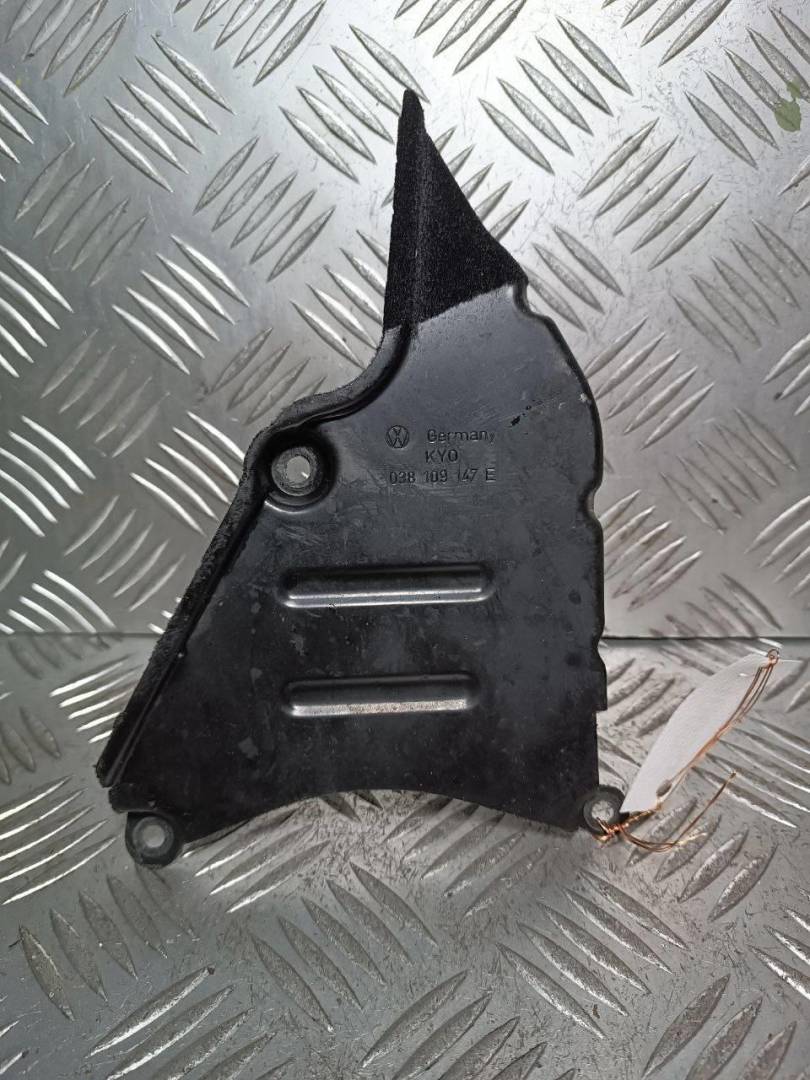 защита (кожух) ремня ГРМ Skoda Fabia 1 поколение (6Y) 2003, 1.9 л., TDi, дизель, 038109147E - фото №1