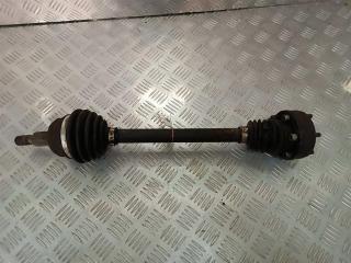полуось передняя левая (приводной вал, ШРУС) Volkswagen Golf 4 поколение 1998, 1.6 л., i, бензин, МКПП