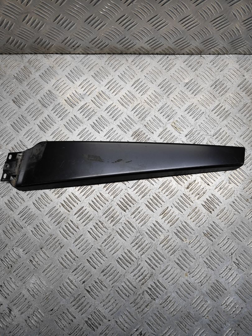 накладка декоративная Audi A6 4F/C6 2006, 2.4 л., i, BDW, бензин, вариатор, чёрный, седан, передний привод, правый руль, 4F08532901P9 - фото №1