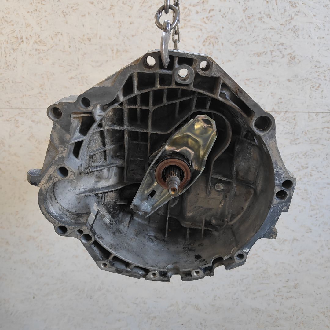 КПП механическая (МКПП) Audi A4 B5 1999, 1.8 л., i, ARG, бензин, 5МКПП, передний привод, DWH - фото №1