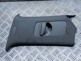 обшивка стойки центральной правой Volkswagen Touareg 1 поколение [рестайлинг] 2007, 2.5 л., TDi, BPE, дизель, АКПП, чёрный, внедорожник 5 дв., полный привод, правый руль, 7L6867242AG