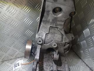 кронштейн (крепление) Audi A4 B7 2005, 2.0 л., TFSI, бензин, 06D903143D