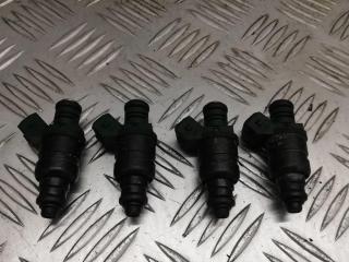 форсунка Volkswagen Golf 4 поколение 1998, 1.6 л., i, бензин, 037906031AA