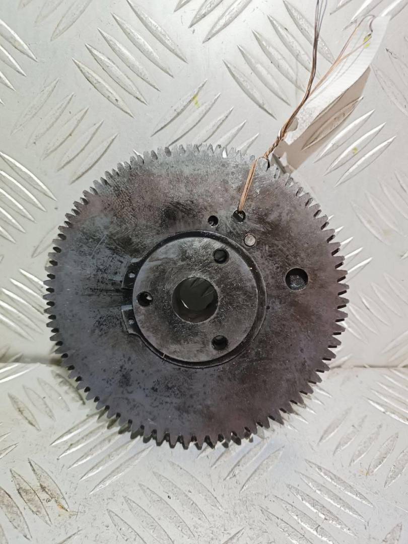 звездочка ТНВД Renault Master 2 поколение 2002, 2.5 л., DCi, дизель - фото №1