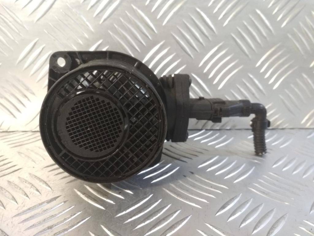 расходомер воздуха Hyundai H-1 Starex 2003, 2.5 л., CRDi, дизель, 0281002554, 281644A000 - фото №1