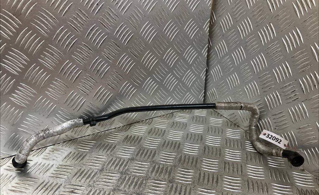 трубка вакуумная Volkswagen Passat B7 2011, 1.6 л., TDi, дизель, 3C2612041D - фото №1