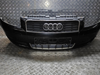 бампер передний Audi A3 8P 2004, черный, 8P3807437