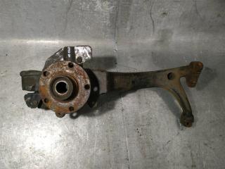 кулак поворотный левый Volkswagen Passat B5 1998, 1.8 л., i, бензин, 8D0407257S