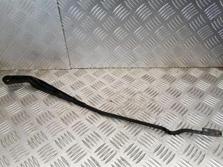 щеткодержатель (поводок стеклоочистителя, дворник) Volkswagen Golf 3 поколение 1997, 1H1955410A