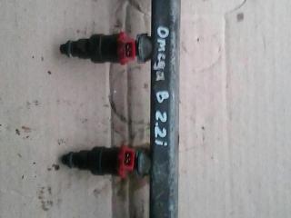 топливная рампа Opel Omega B 1996, 2.2 л., i, бензин, МКПП, 90411551