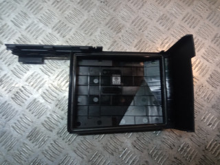 крышка блока предохранителей Skoda Octavia RS 2 поколение [рестайлинг] 2011, 2.0 л., TDi, CEGA, дизель, робот, белый, универсал, передний привод, правый руль, 1K0937132G