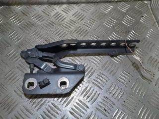 петля капота левая Audi A8 D3/4E 2004, 4.2 л., i, бензин, седан, 4E0823301E