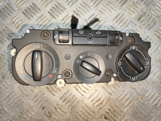 блок управления печки / климат-контроля Volkswagen Passat B6 2009, 2.0 л., TDi, CBAA, дизель, 6МКПП, серебристый, седан, передний привод, правый руль, 3C2820045A