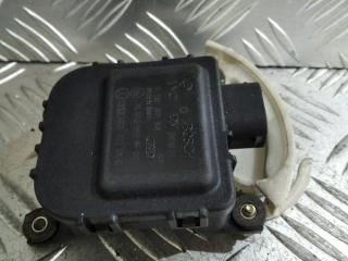 моторчик заслонки печки Audi A4 B5 [рестайлинг] 2000, 8D1820511E