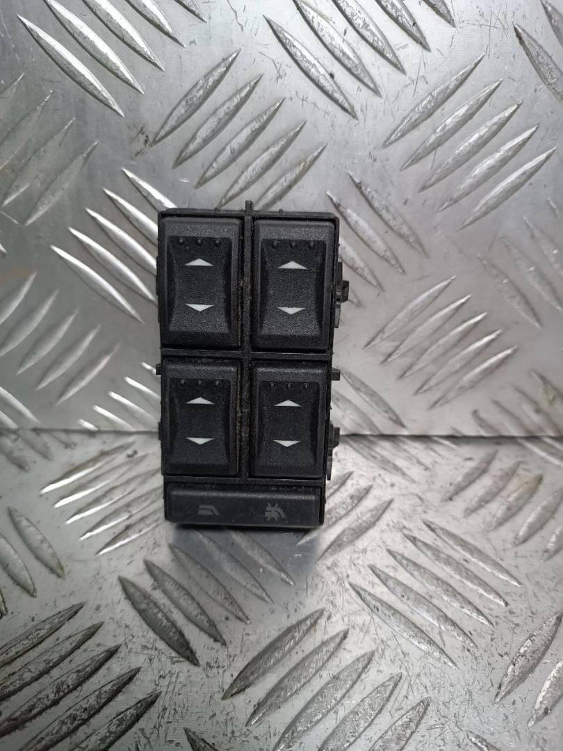 блок управления стеклоподъемниками Ford Mondeo 3 поколение 2002, 1S7T14A132BD - фото №1