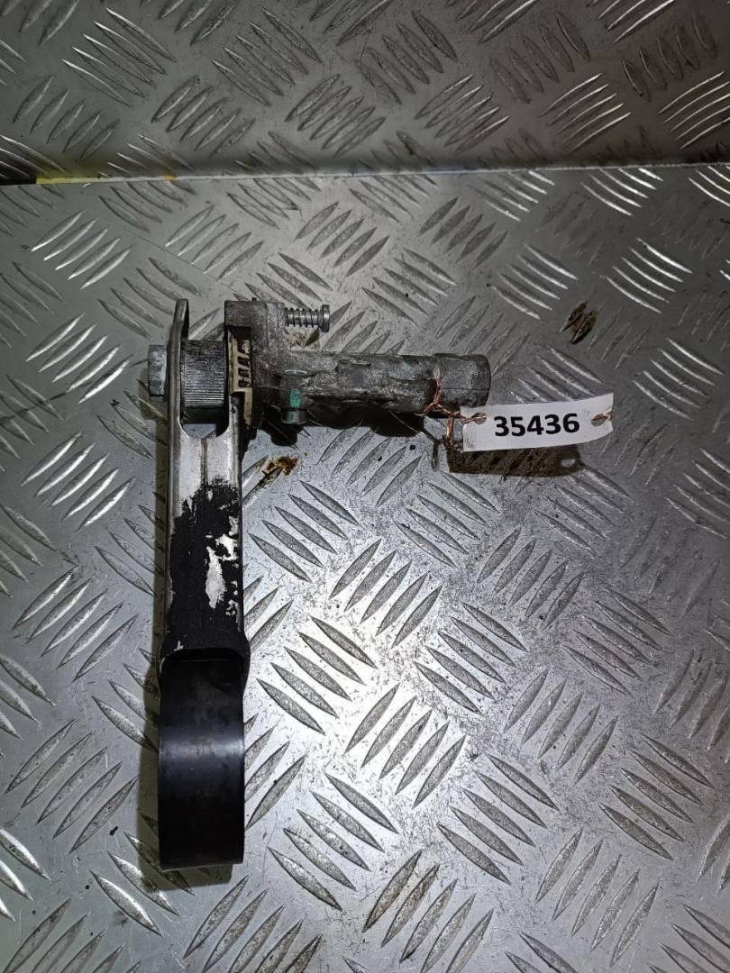 механизм натяжения ремня, цепи Peugeot 308 T7 2008, 1.6 л., Ti, бензин, V75343988009 - фото №1